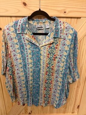 villager Teal, Cream & Red Short-Sleeve Patterned Button-Down Shirt